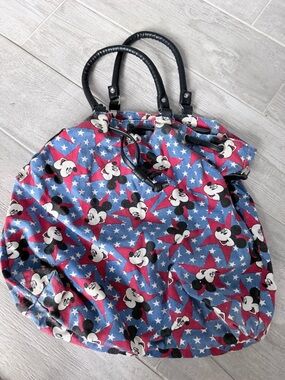 Canvas Character Tote Bag in Blue and Red